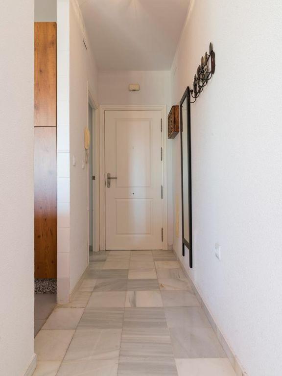 Fantástico ático con terraza, garaje, wifi, con todo para playa, piscina y casa y no facturar maletas! El Portil Exterior foto