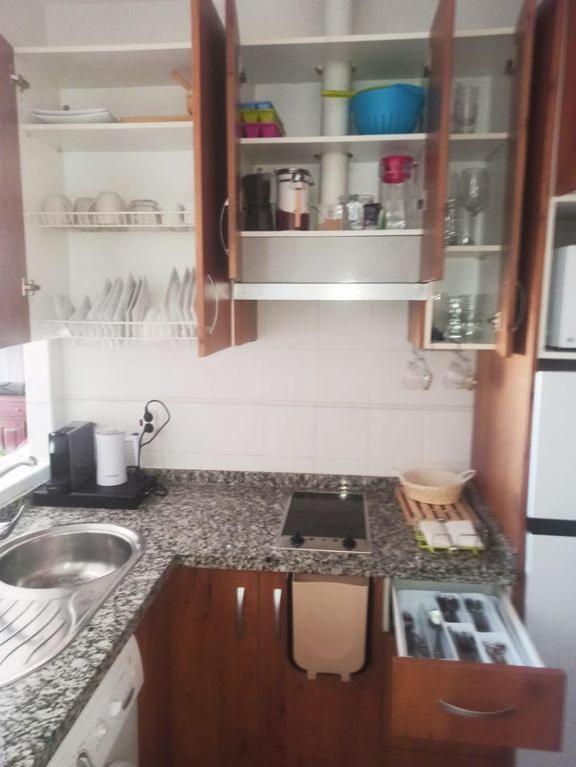 Fantástico ático con terraza, garaje, wifi, con todo para playa, piscina y casa y no facturar maletas! El Portil Exterior foto