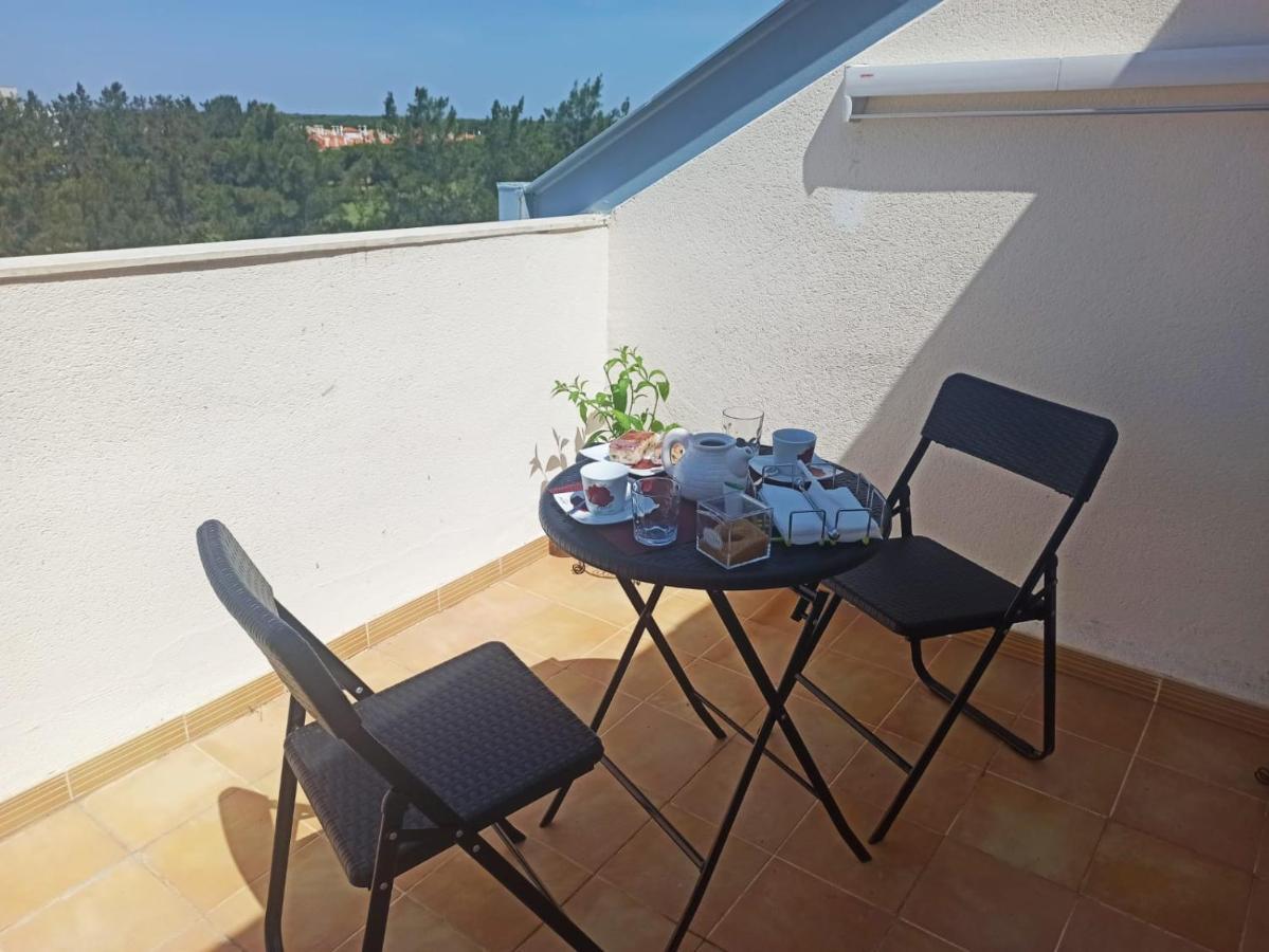 Fantástico ático con terraza, garaje, wifi, con todo para playa, piscina y casa y no facturar maletas! El Portil Exterior foto